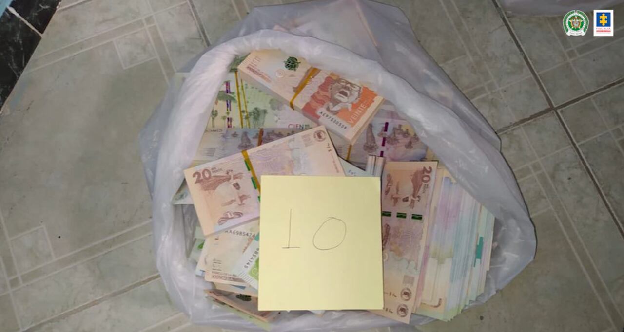 La Fiscalía desarticuló una organización criminal dedicada a la falsificación de dólares y pesos colombianos.