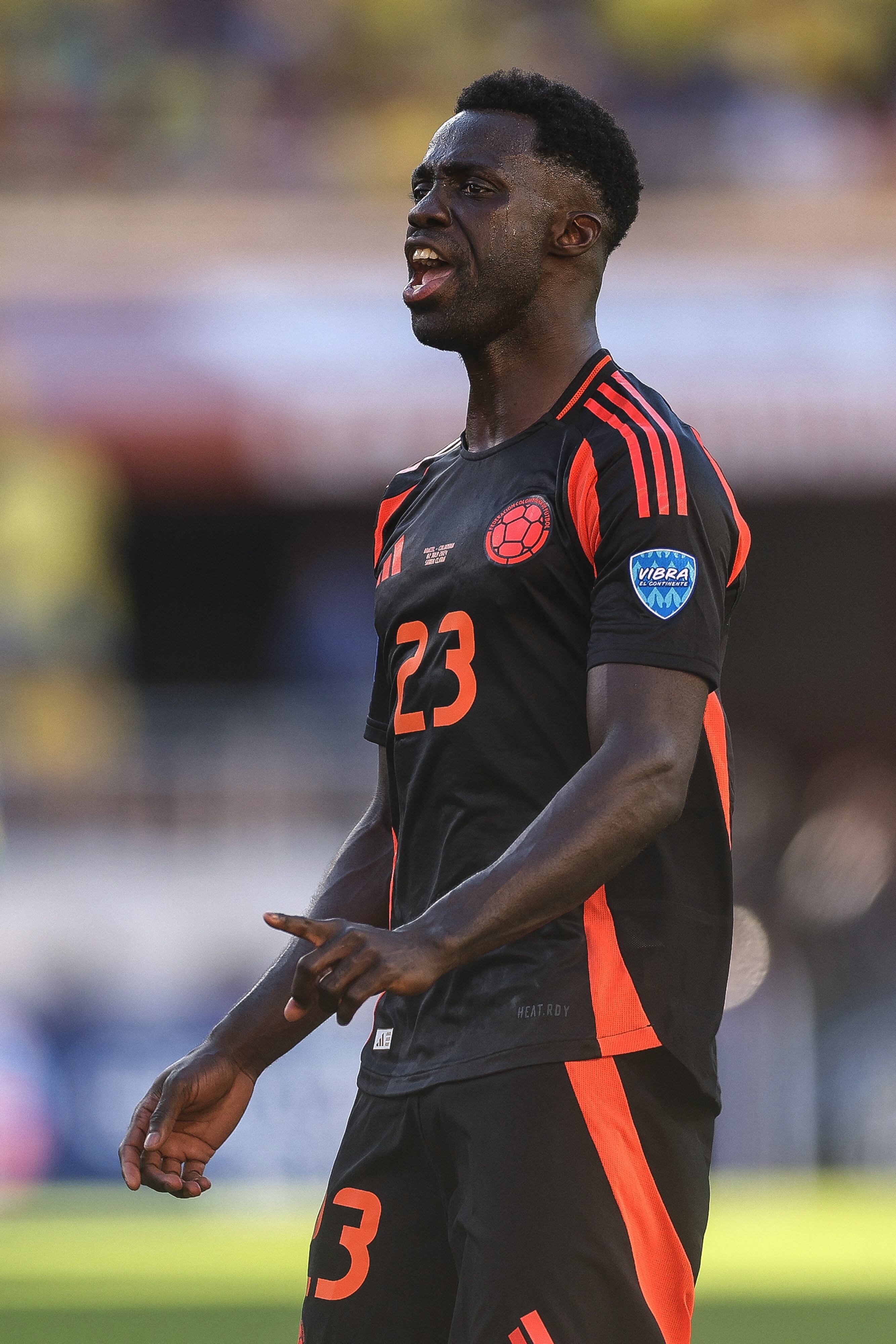 SANTA CLARA, CALIFORNIA - JULY 02: Davinson Sanchez of Colombia reacts during the CONMEBOL Copa America 2024 Group D match between Brazil and Colombia at Levi's Stadium on July 02, 2024 in Santa Clara, California.   Ezra Shaw/Getty Images/AFP (Photo by EZRA SHAW / GETTY IMAGES NORTH AMERICA / Getty Images via AFP)