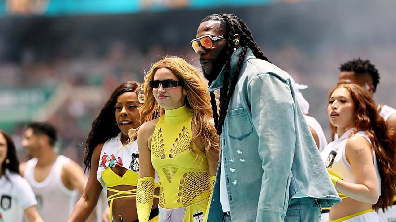 Shakira y J Balvin fueron protagonistas de la inauguración en el Estadio Azteca.