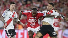 Hugo Rodallega contra River Plate