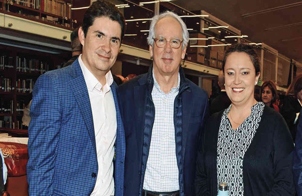 Luis Felipe Henao, Álvaro Forero y Angélica Lozano. 