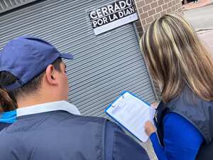 La Dian cerró establecimiento por no brindar la factura electrónica.