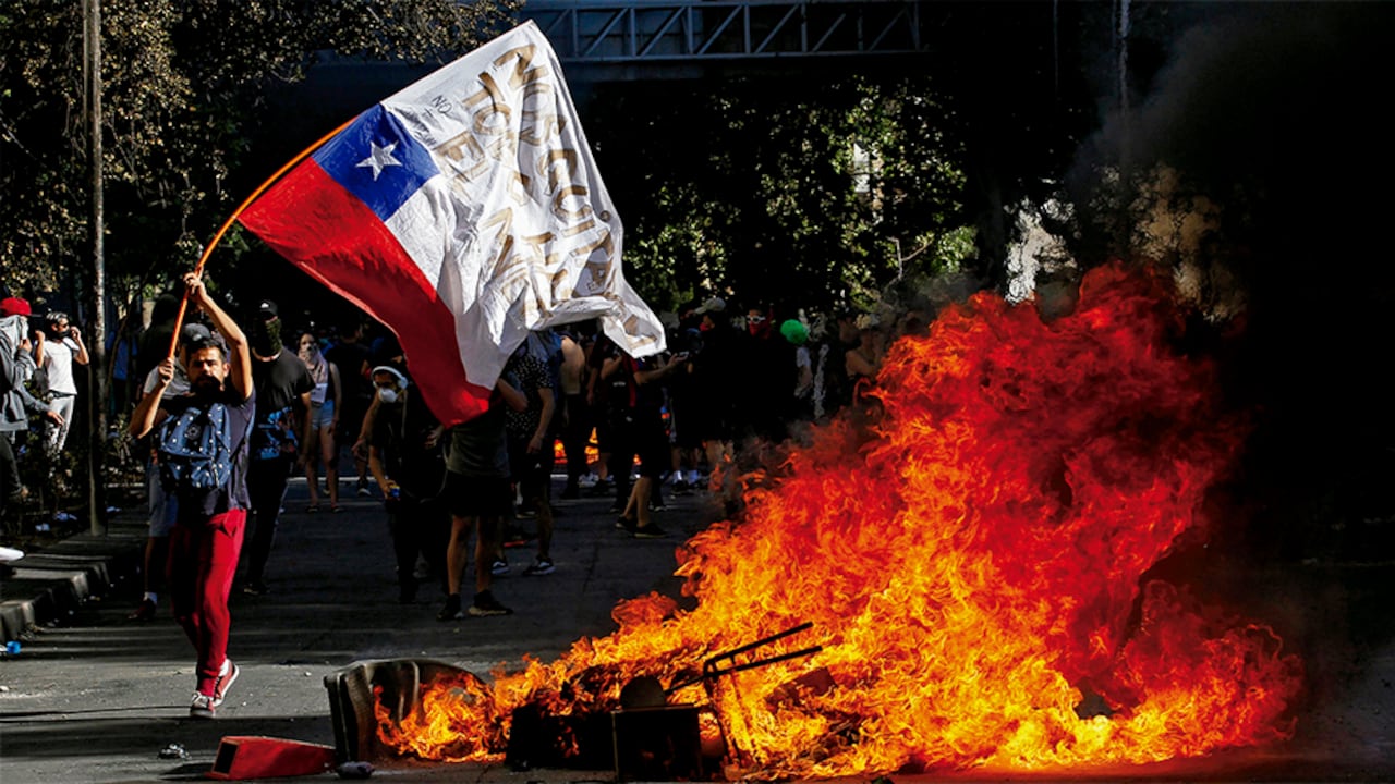 La inestabilidad social en Chile se ha vuelto una constante, y las elecciones presidenciales son solo un reflejo de esto.