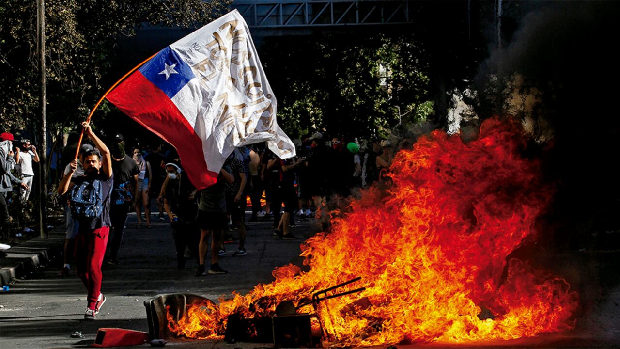 La inestabilidad social en Chile se ha vuelto una constante, y las elecciones presidenciales son solo un reflejo de esto.