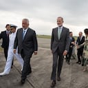 Rey de España Felipe VI, a su llegada a Cali para asistir a la ceremonia de posesión del presidente Abelardo De La Espriella