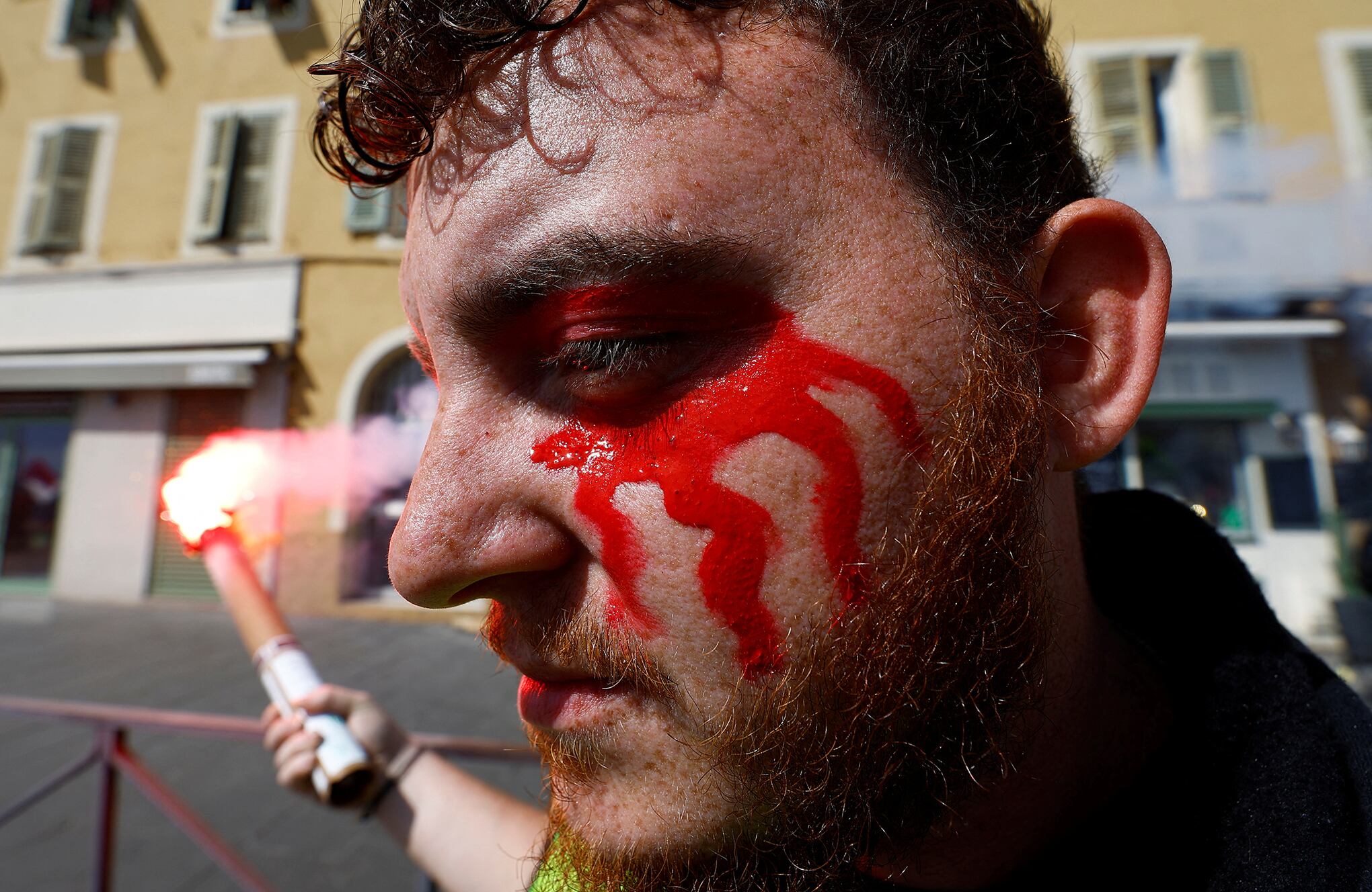 En imágenes :  décimo día protestas en Francia
