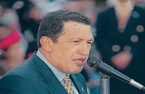 Hugo Chávez en plena campaña presidencial en 1998