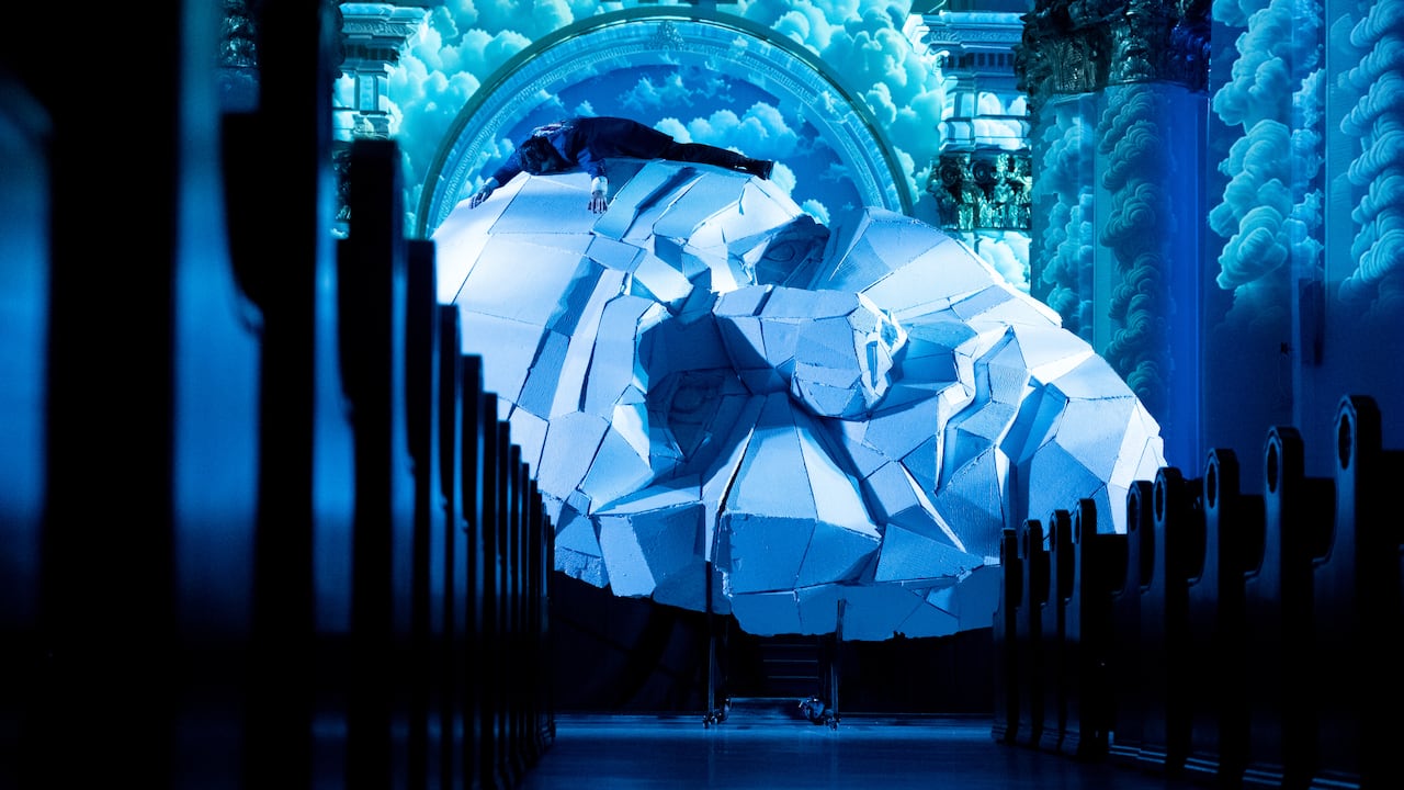 Lo Sagrado fue una obra dirigida por Jimmy Rangel, con producción de Teatro de Juguete y La Maison Productions.