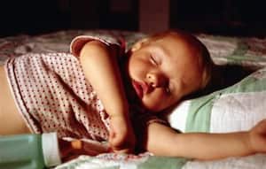 Bebé durmiendo, foto: Thinkstock