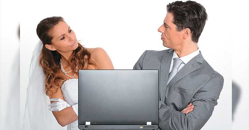 Cuando se contrae matrimonio civil se debe realizar una escritura en la notaria llamada divorcio, pero cuando se hace por la iglesia católica, se llama Cesación de efectos de matrimonio religioso y requiere de un gran aporte económico.