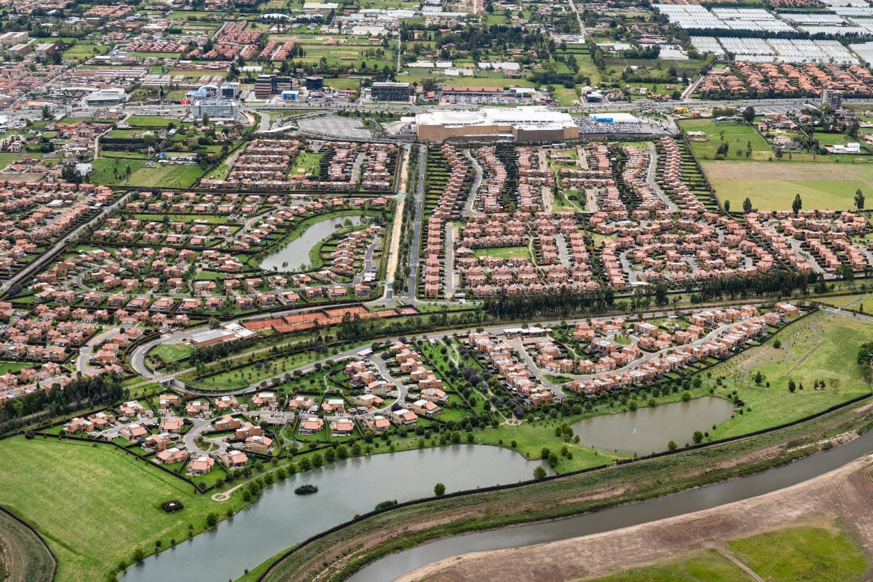 La oferta de Amarilo incluye actualmente más de 85 proyectos en 16 ciudades y municipios del país.