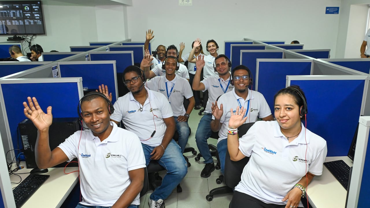 En los primeros cinco meses de operación en 2025, el contact center de Emcali alcanzó un nivel de atención del 96,6 %, comparado con el 80,6 % de 2024.