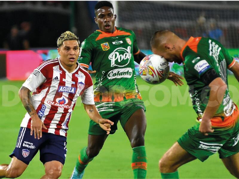Juan Fernando Quintero anotó su primer gol en Junior pero no pudo evitar la derrota de su equipo. Foto: Dimayor.