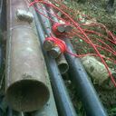 Entre el material incautado había tubos de diferentes dimensiones empleados en la fabricación de artefactos explosivos.