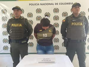 La señalada agresora fue enviada a la cárcel por un juez.