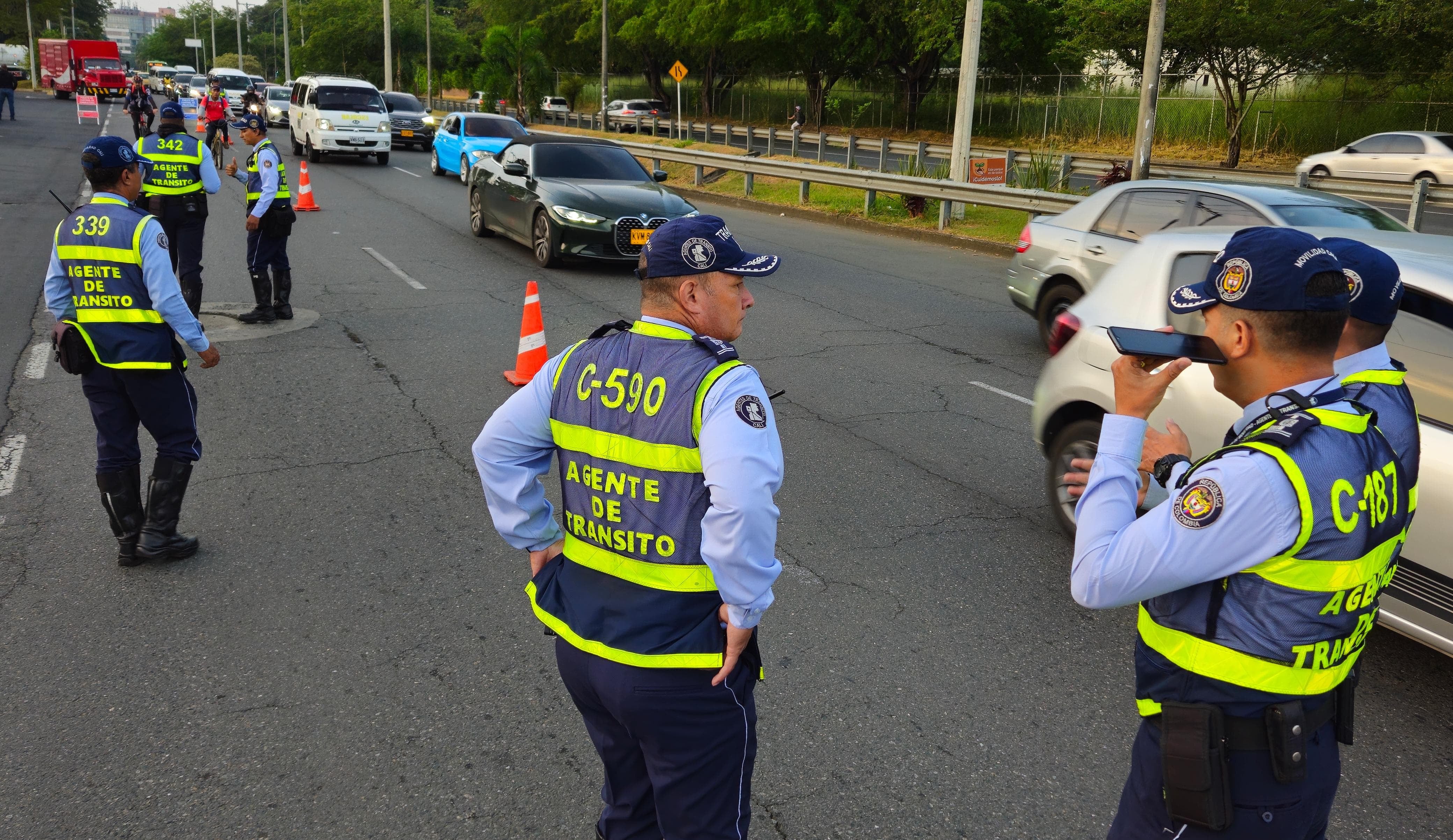 Operativos de control en el primer día del año con el nuevo pico y placa en Cali