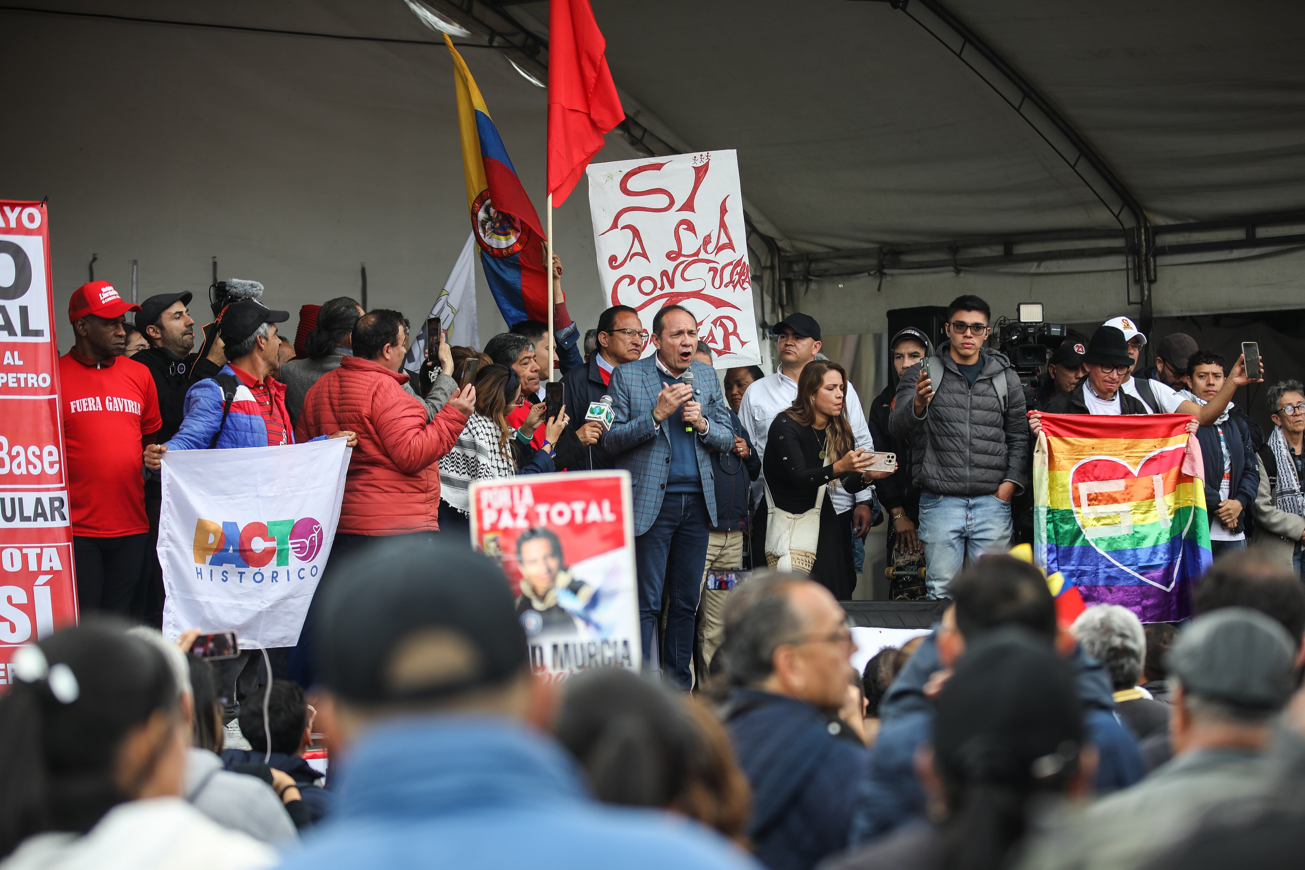 Cabildo en la plaza, paro nacional