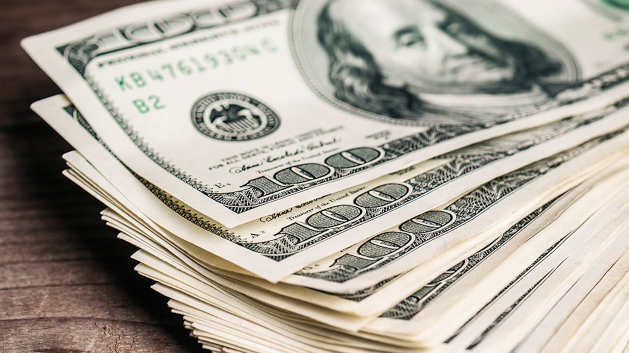 Organizaciones como el Centro de Estudios de Inmigración han manifestado su respaldo a la propuesta.