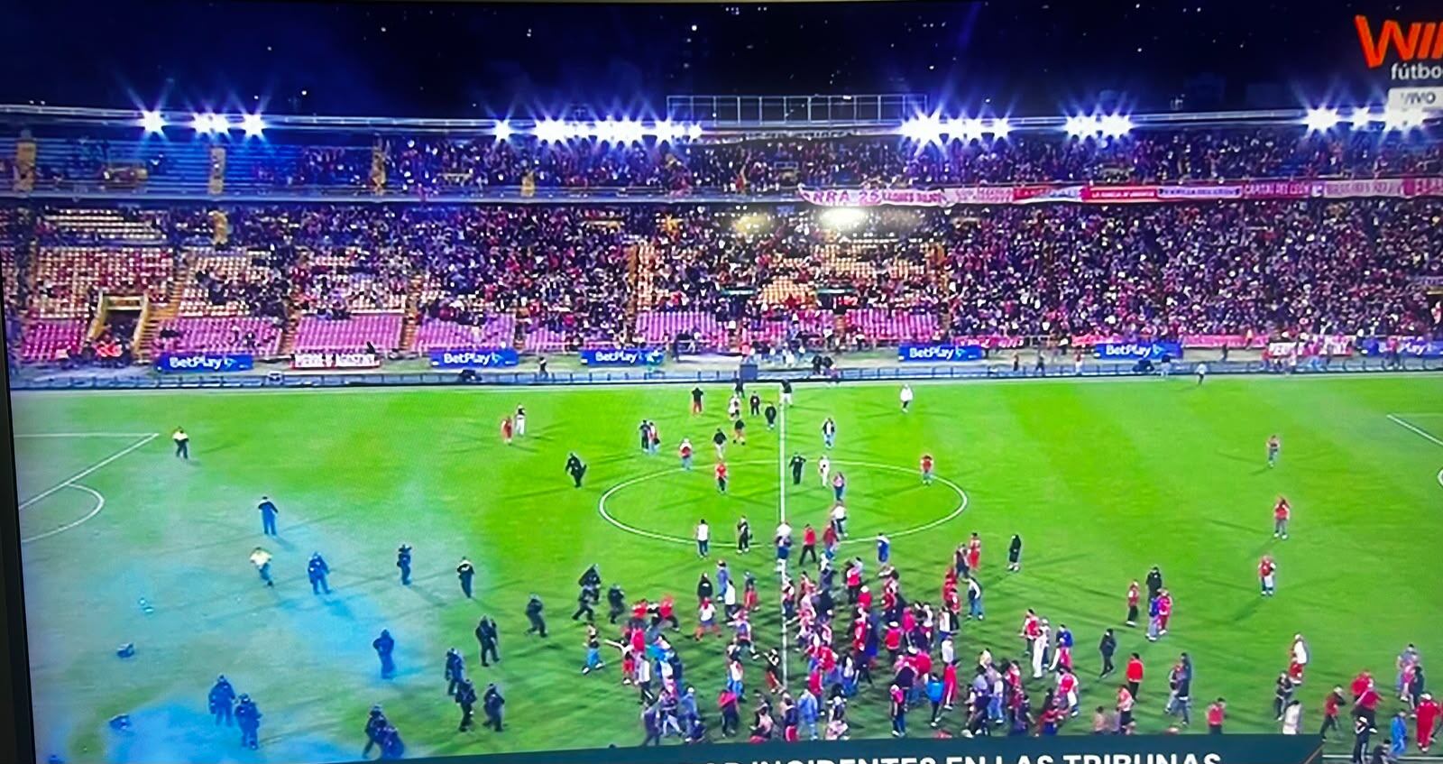 pelea hinchas