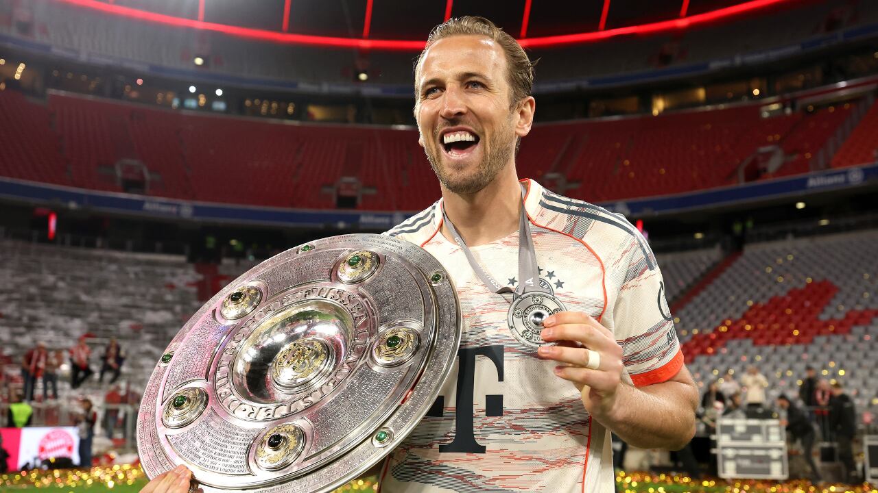 Harry Kane campeón de la Bundesliga 2024-2025 con Bayern Múnich.