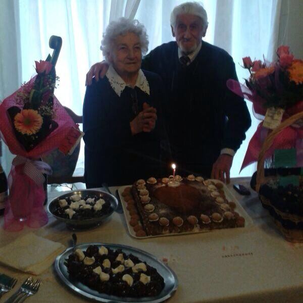 muere pareja de ancianos el mismo día tras 70 años de matrimonio