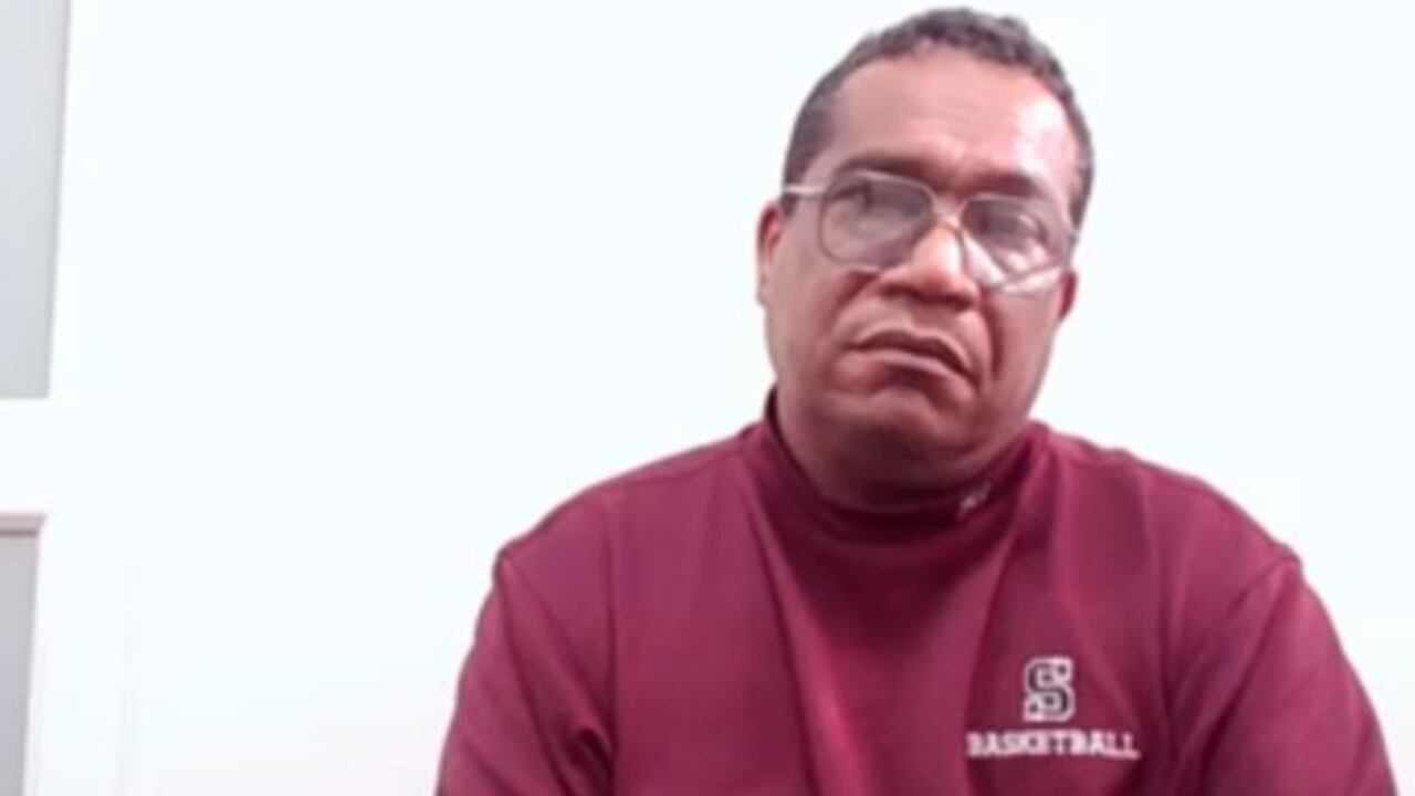 Este es el pastor señalado de abusar por lo menos de cuatro mujeres.