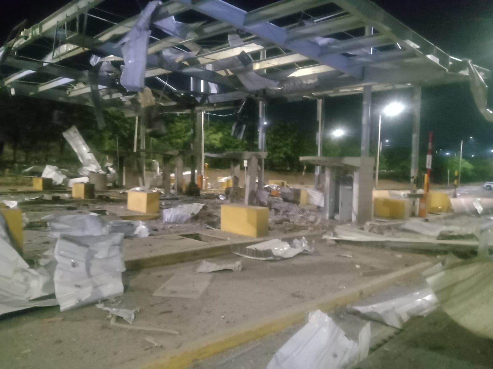 Fachada del peaje destruido por el ELN en Norte de Santander.