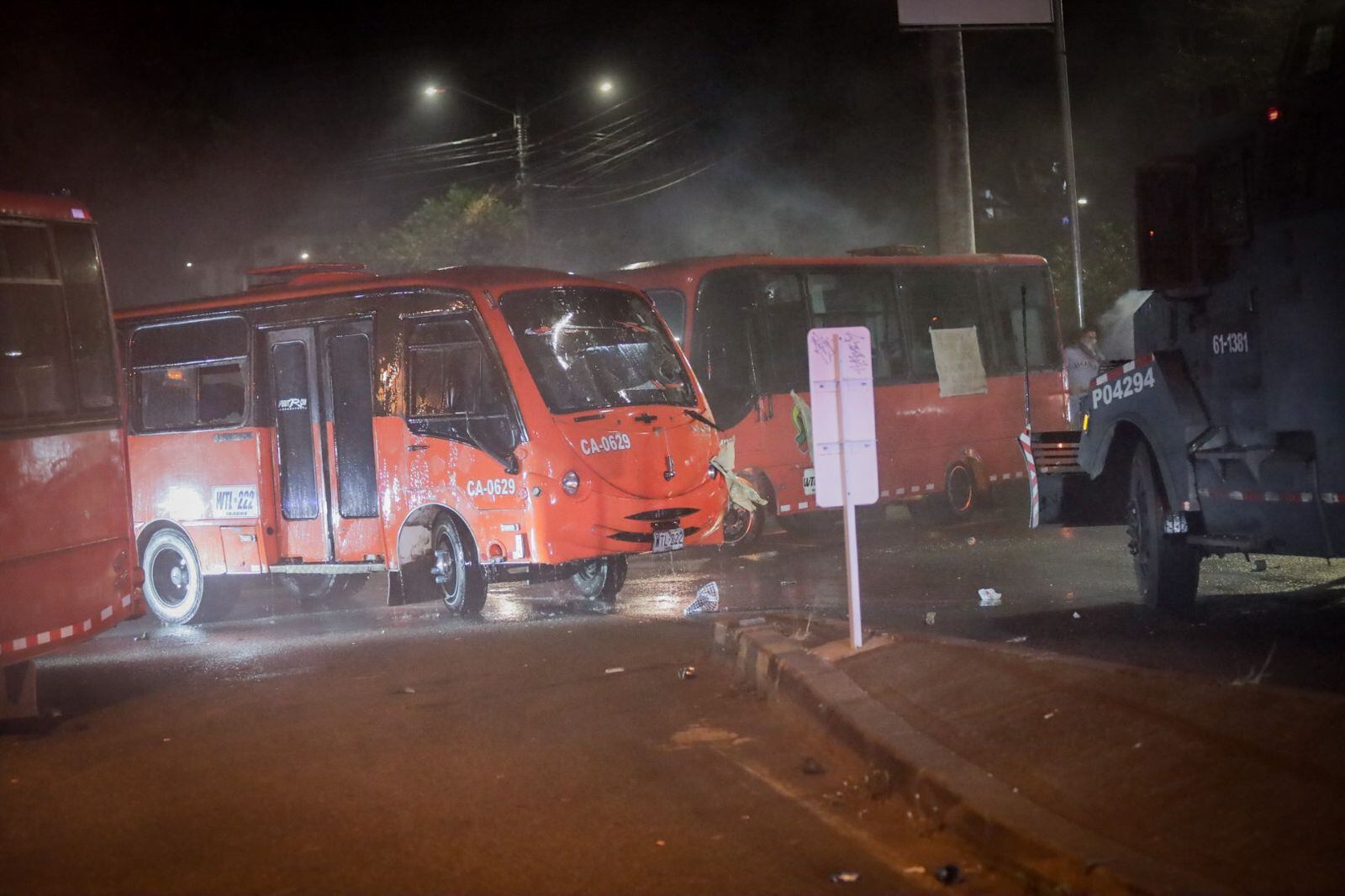 Bloqueo de buses en Ibagué.