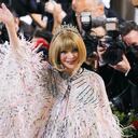 La editora en jefe de Vogue, Anna Wintour, estará acompañada de dos actrices, una cantante y un tenista en la MET Gala 2023. Foto: Jose Perez/Bauer-Griffin - Getty Images.