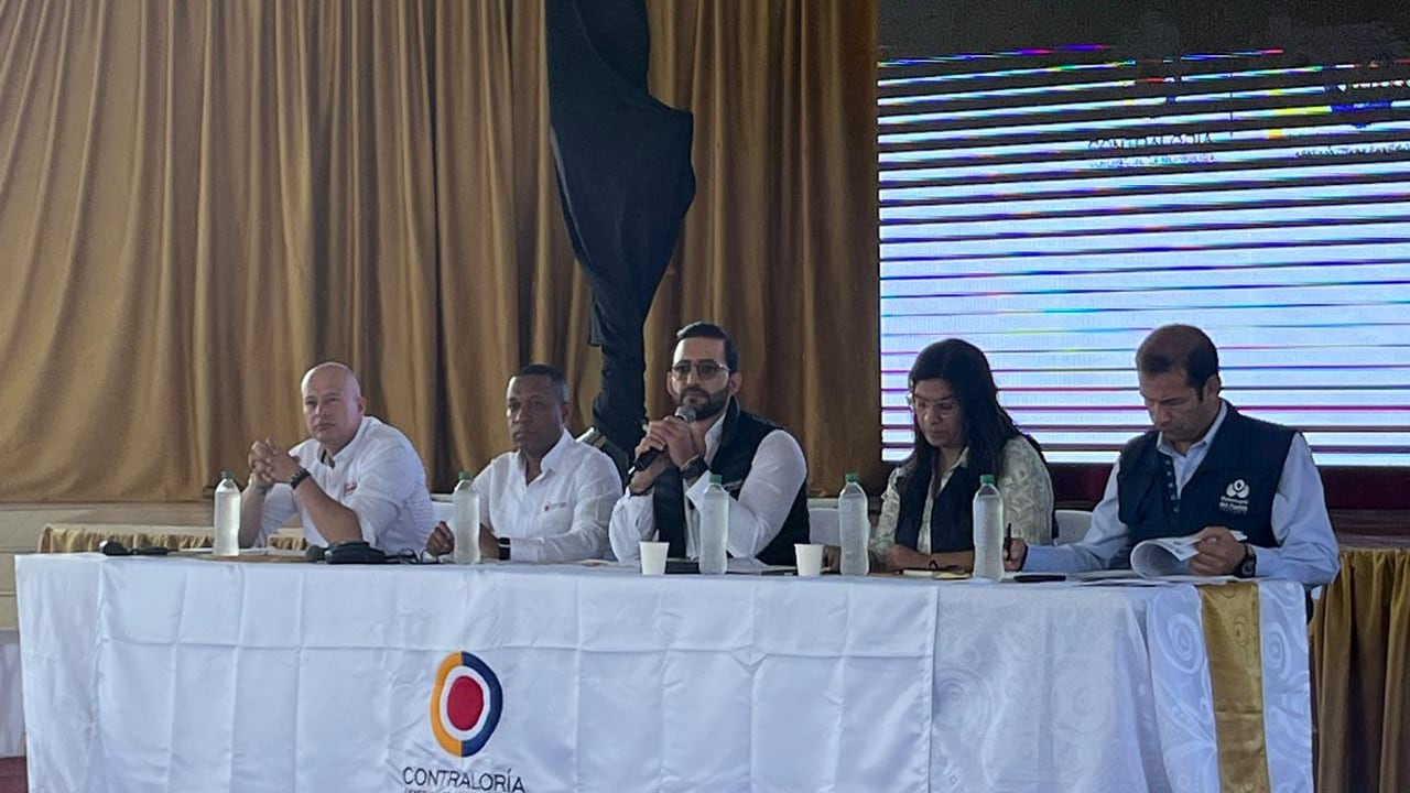 Contralor Carlos Mario Zuluaga en Mocoa.