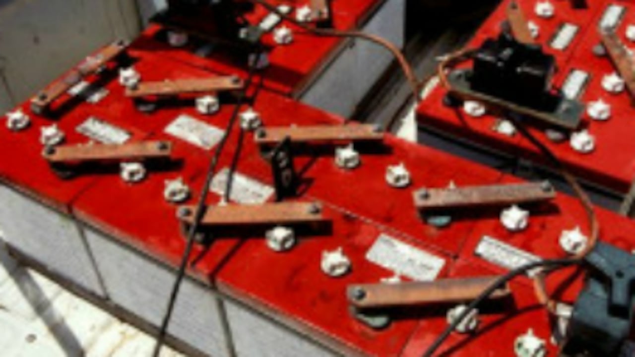 Expertos dicen que el desarrollo de baterías se ha quedado rezagado ante el avance de las nuevas tecnologías.