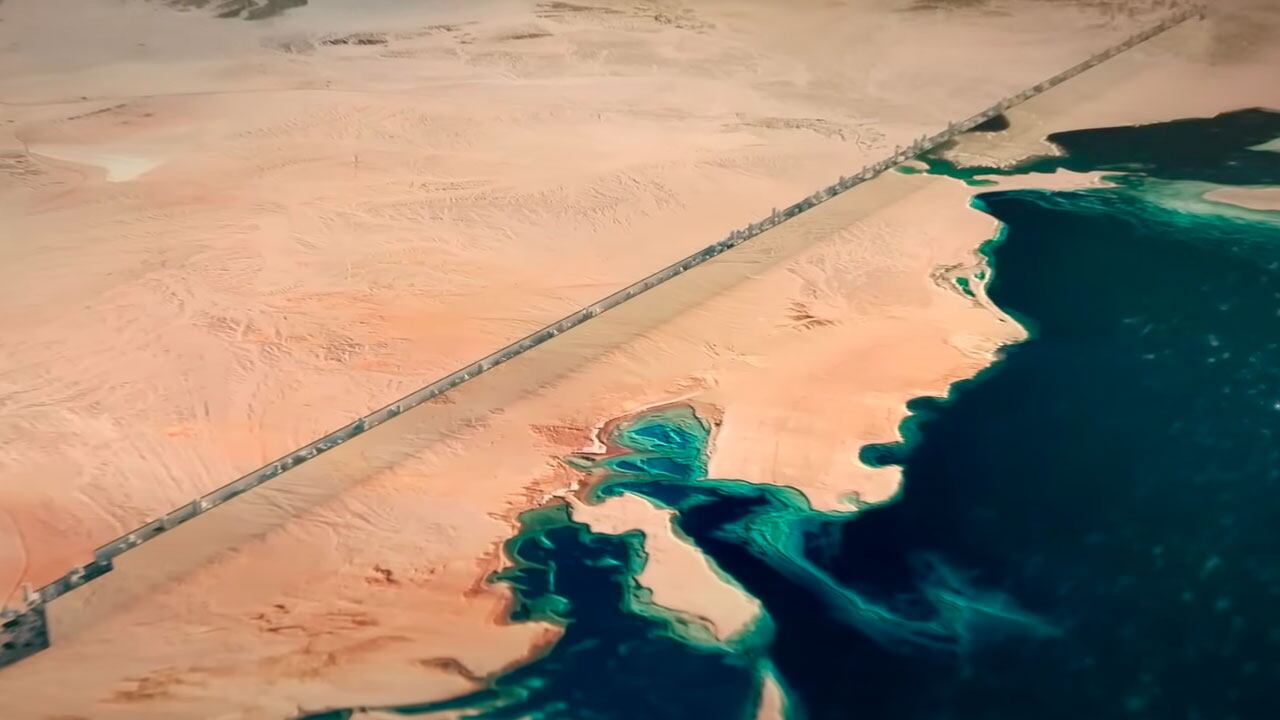 'The Line' es una ambiciosa construcción en el desierto de Arabia Saudita.