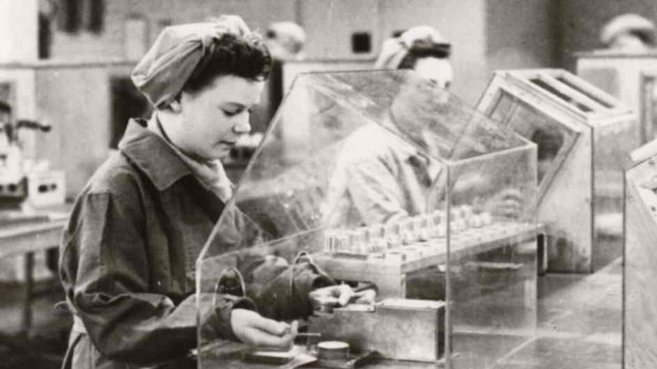 El "impuesto a las ganancias extraordinarias" de las empresas está inspirado en un gravamen que se aplicó durante la Primera y Segunda Guerra Mundial.