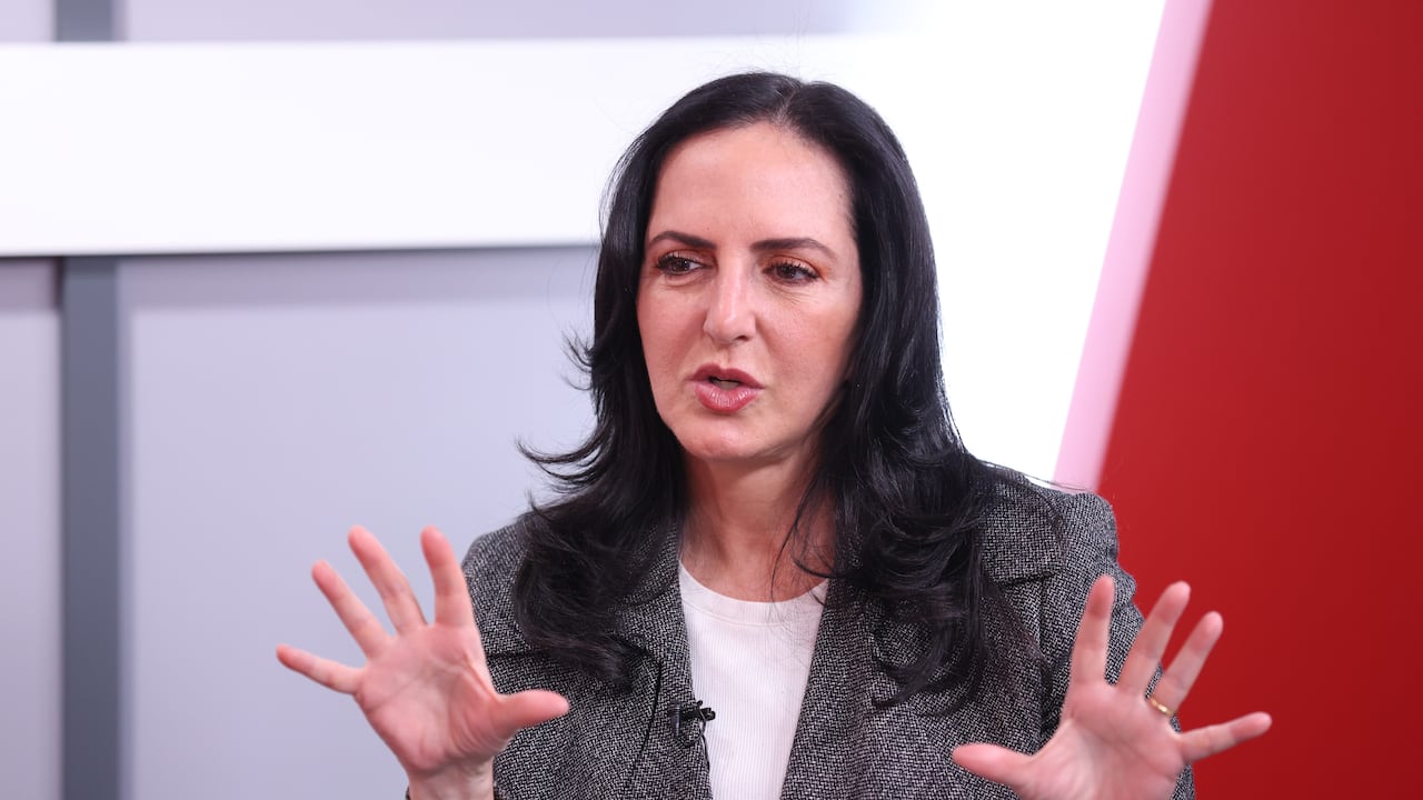 “¿Usted sabe qué me hubiera pasado a mí o a usted para entrar a un ministerio con documentos falsos?”, dijo María Fernanda Cabal, exsenadora del Centro Democrático en SEMANA.