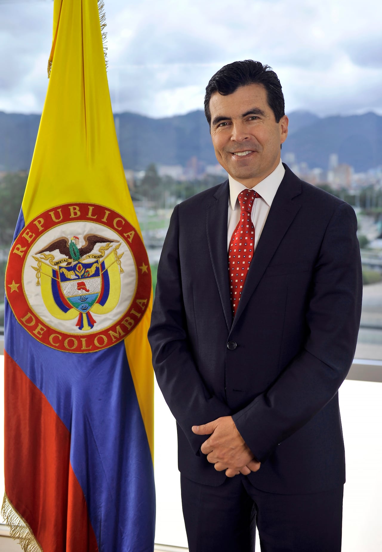 El presidente de la Agencia Nacional de Hidrocarburos, Orlando Velandia, posa el miércoles 25 de abril de 2018, en Bogotá, Colombia. Foto: Carlos Julio Martínez / Prensa ANH