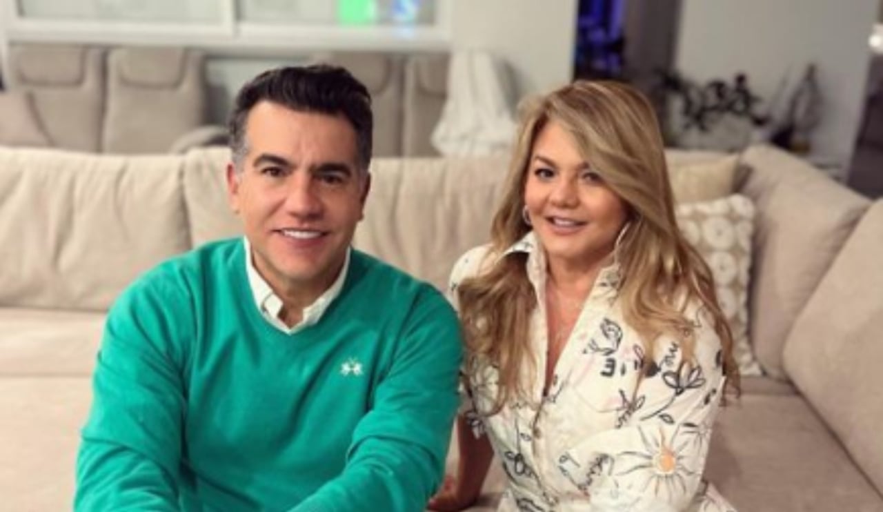 La reacción de Carlos Calero a video en el que su esposa confiesa que tiene cáncer; presentadoras de Día a Día lo apoyaron - Semana