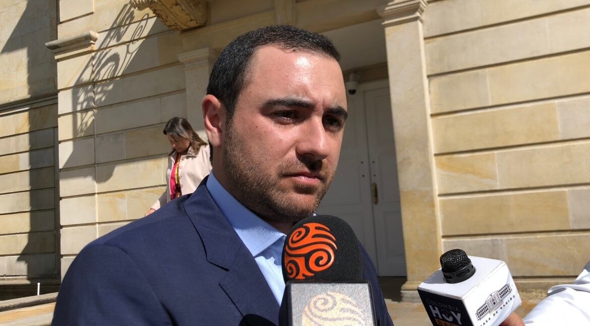 Yamil Hernando Arana gobernador electo de Bolívar