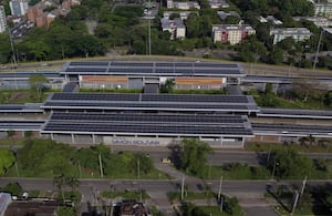 Planta solar de Emcali en Terminal del MIO