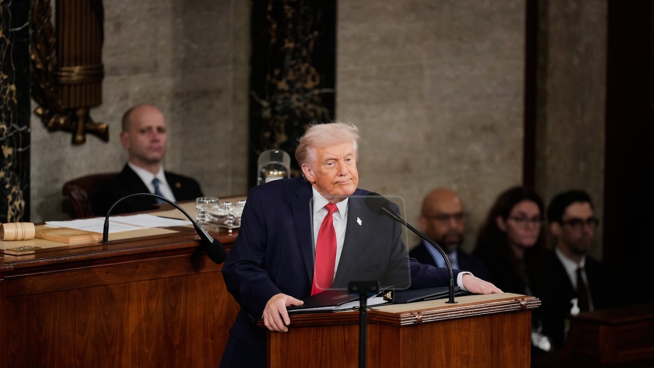 Trump se enfrenta a los congresistas.