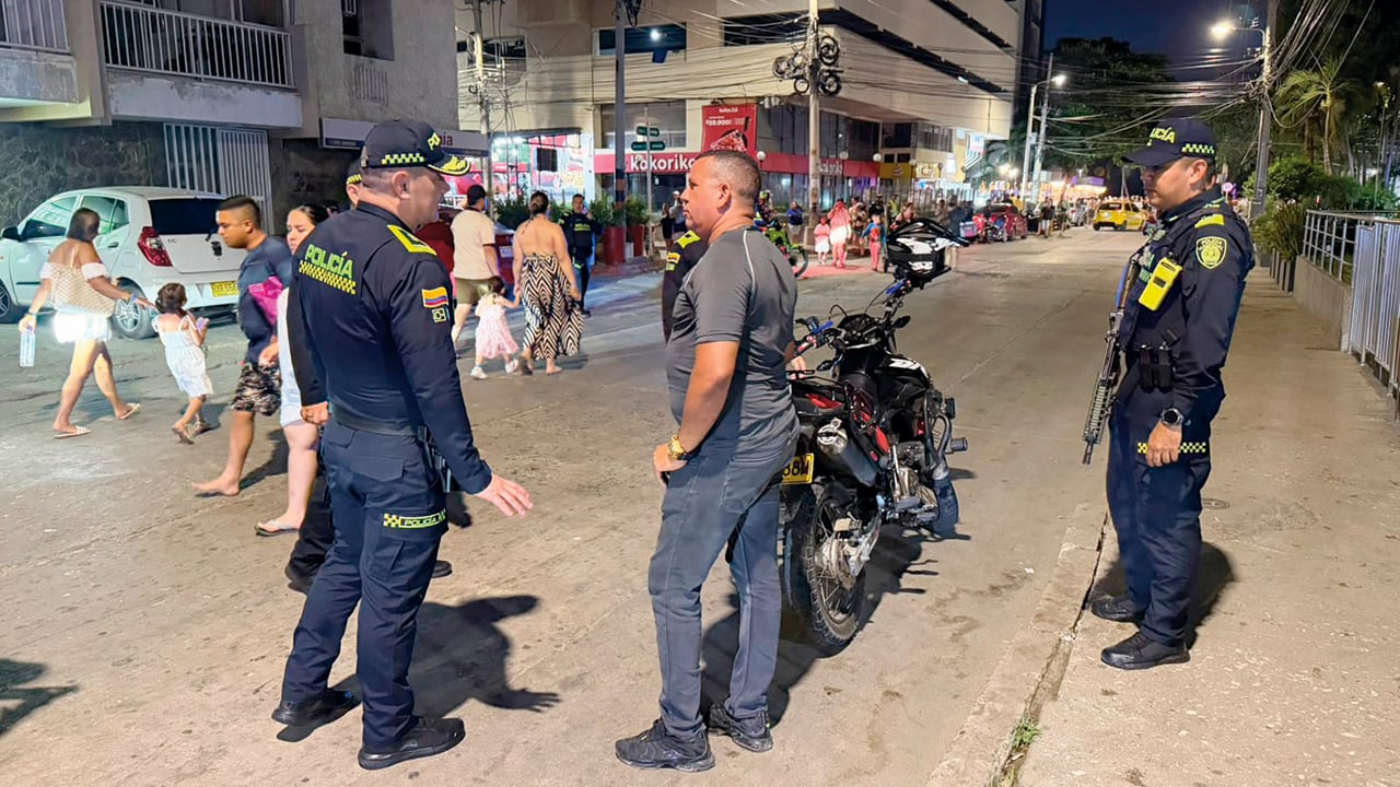 Desde el inicio de su mandato, el presidente anunció la implementación de estas unidades en Medellín, Cali, Santa Marta y Barranquilla para combatir el crimen local.