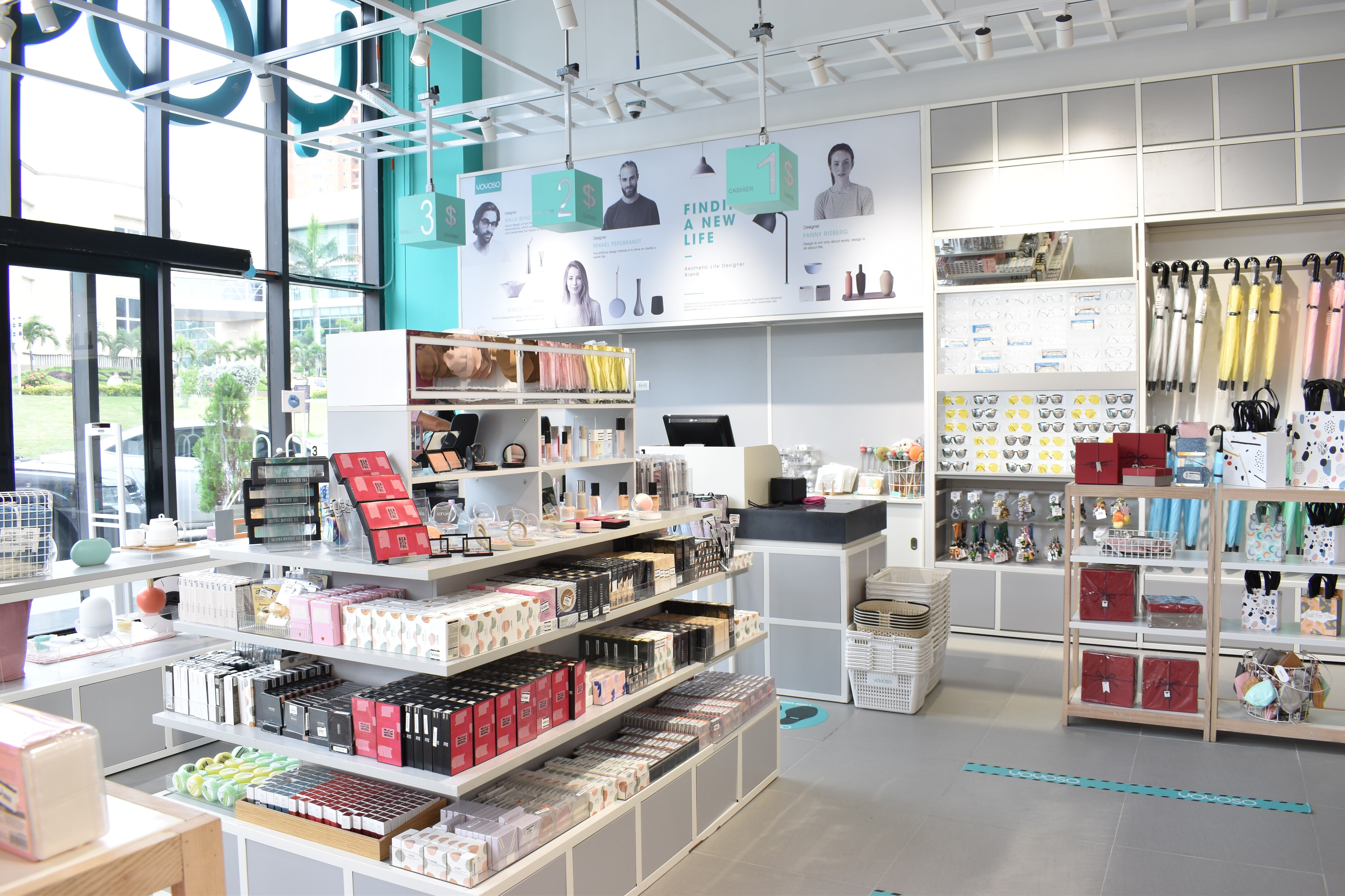 Interior de la tienda Yoyoso en Barranquilla