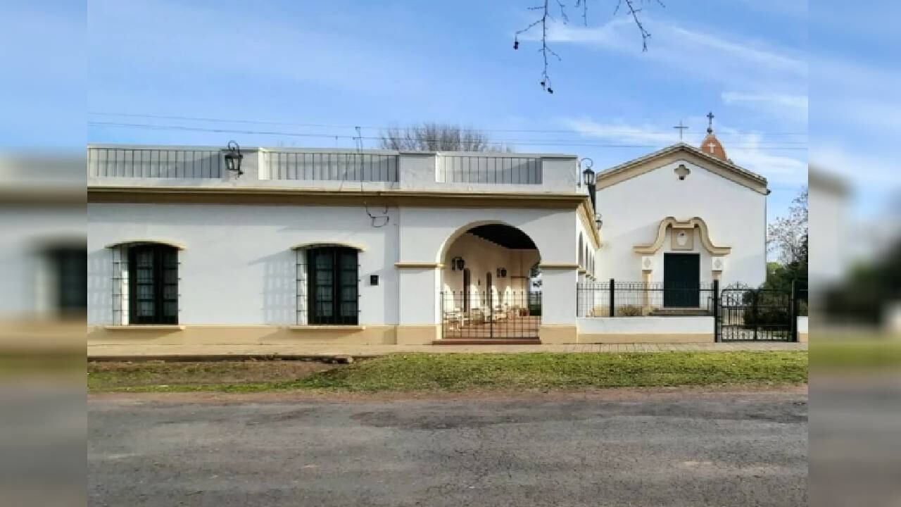 La capilla Nuestra Señora de los Dolores fue inaugurada en 1917.