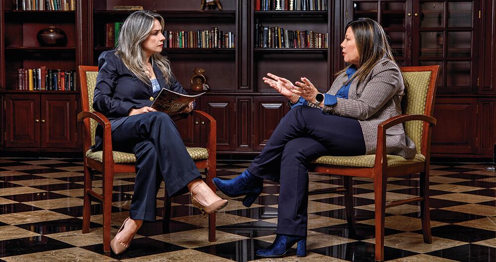 La fiscal general Luz Adriana Camargo, en entrevista con Vicky Dávila, directora de SEMANA, contó detalles de la experiencia que tiene para estar en el cargo.