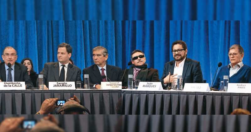 En la primera reunión pública, en Oslo, las delegaciones se enfrentaron con frialdad y desconfianza. Era claro que el proceso iba para largo. El discurso de Iván Márquez cayó como un baldado de agua fría.