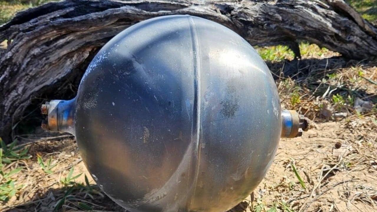 Expertos de la Agencia Espacial Australiana clasificaron los objetos como restos de basura espacial.