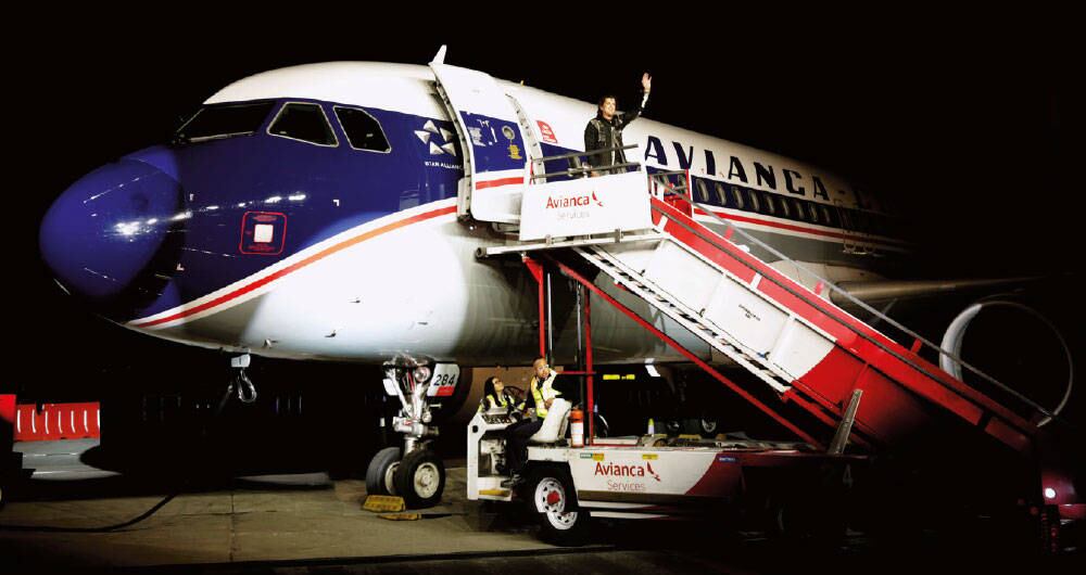 Carlos Vives en el Airbus 320.