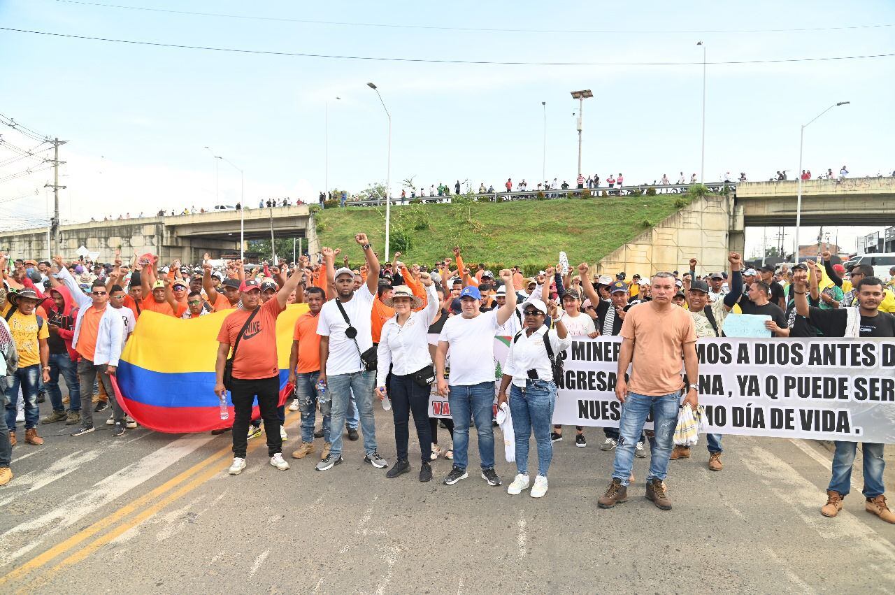 Paro minero en Valdivia Antioquia