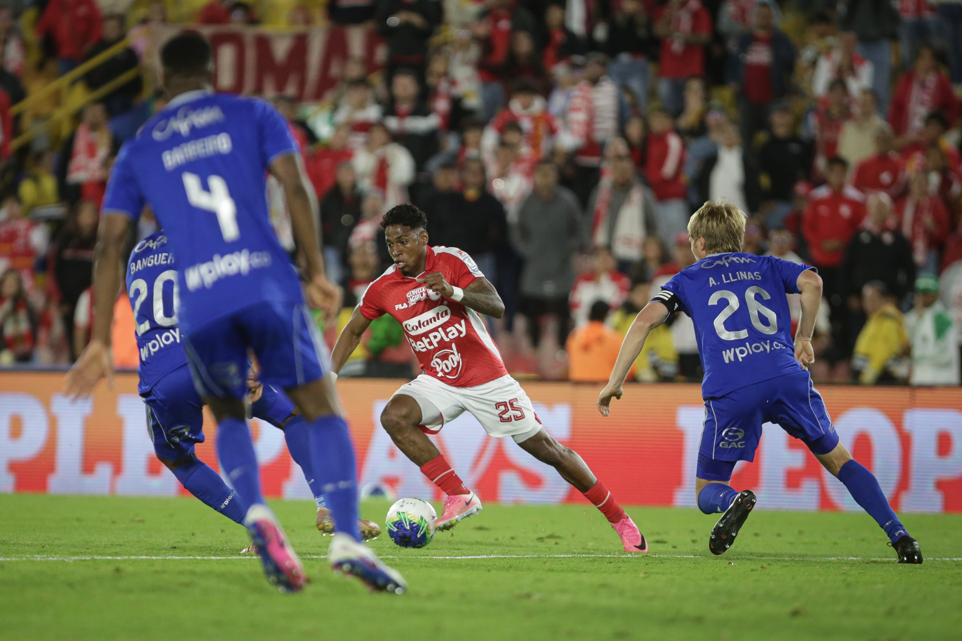 Bogotá. Septiembre 02 de 2026. Independiente Santa Fe enfrenta a Millonarios FC, por encuentro válido de la fecha 16 de la Liga BetPlay ll 2026, en el Estadio Nemesio Camacho El Campín. (Colprensa - Cristian Bayona).