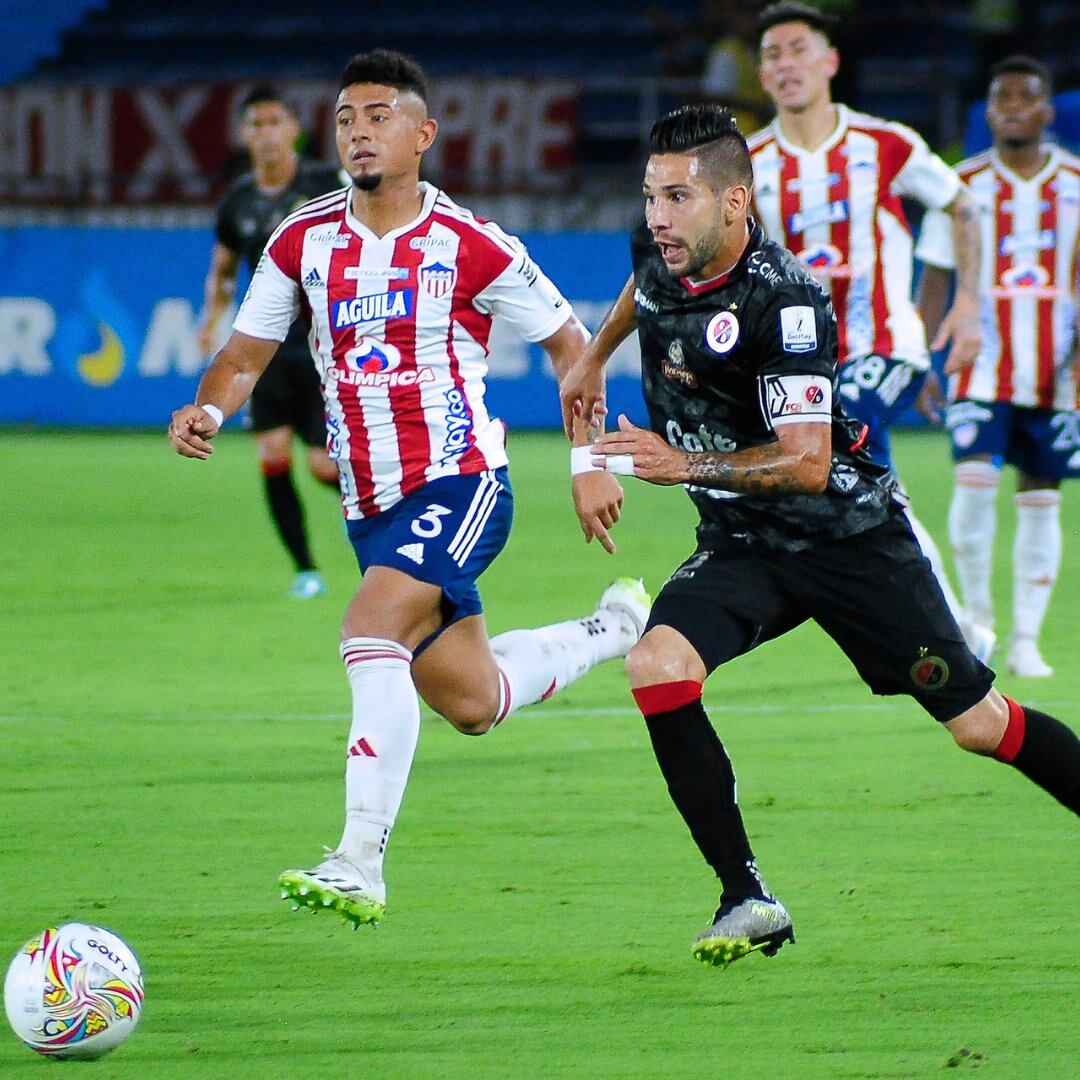 Junior solo jugará la liga este semestre.