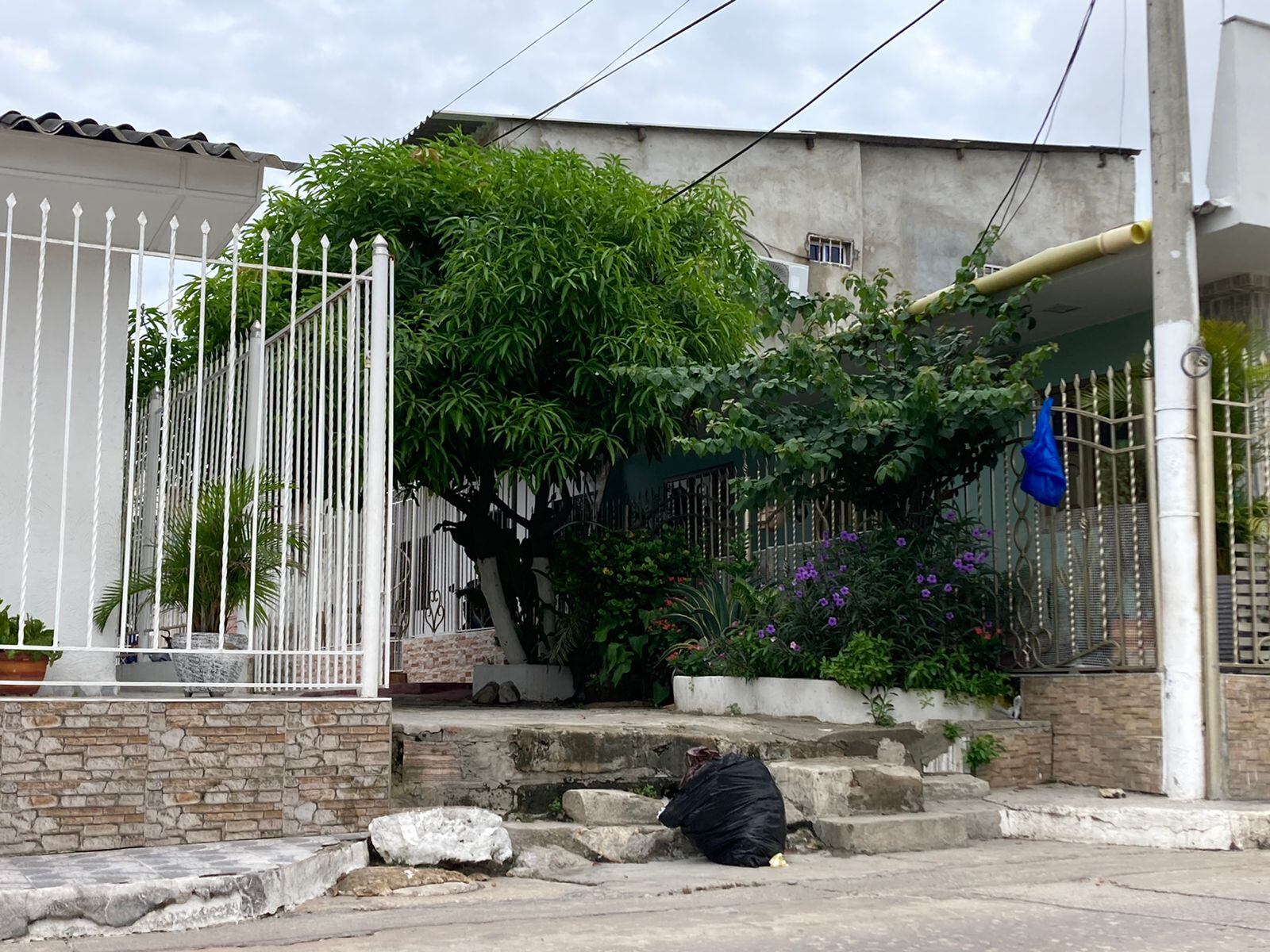 Barrio Galán. La comunidad encontró el tronco de un cadáver.